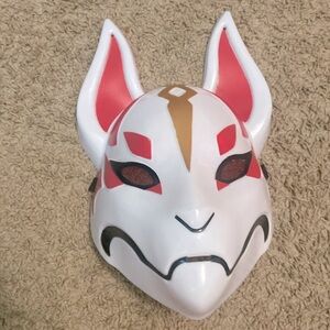 Plastic Fortnite mask